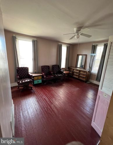 5935 Arch St, Philadelphia PA  19139-2320 exterior