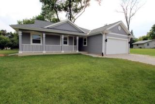 5628 Peninsula Rd, Waterford, WI 53185-2964