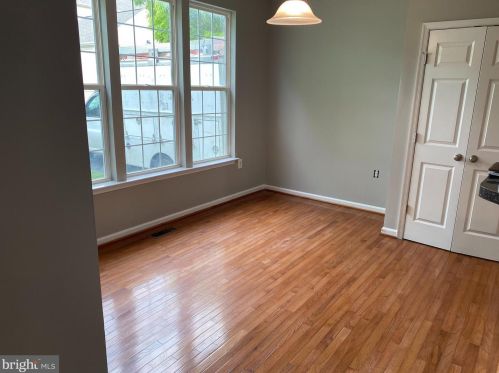 35 Chadwick Dr, Charles Town WV  25414-4464 exterior