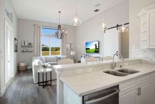 1722 Mockingbird Dr, Fort Pierce FL  34986-2049 exterior