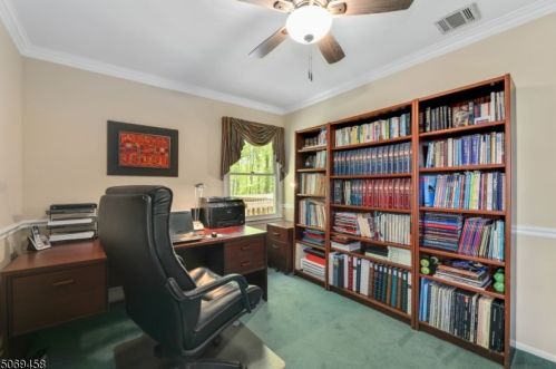 43 Mdw Blf Rd, Greystone Park NJ 07950-1951 exterior