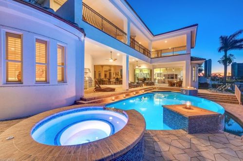 339 Devils Bight, Naples, FL 34103-2433