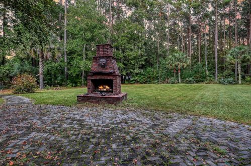 3129 Ball Ct, Mount Pleasant SC  29466-8008 exterior