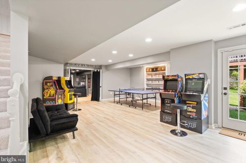 12020 Morningstar Pl, Lovettsville VA  20180-1925 exterior