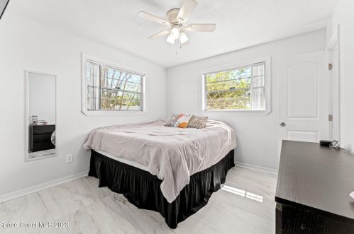 2558 Stratford Dr, Cocoa FL  32926-4319 exterior