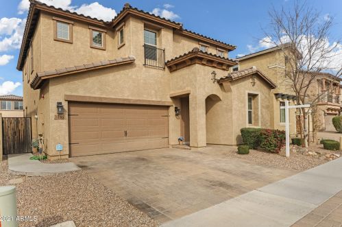 3436 Indigo St, Gilbert, AZ 85298-2222