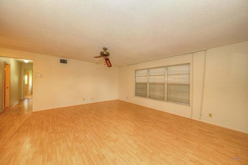 416 Sandpiper Dr, Fort Pierce, FL 34982-6793