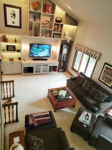 3421 Clubview Ct, Thiensville, WI 53092-5101