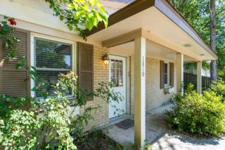 1010 Fiall St, Charleston, SC 29407-6130