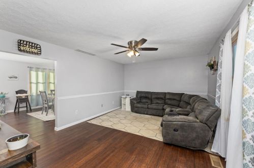 1311 Main St, Brown County, OH 45121-9762
