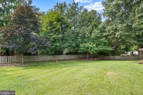 102 Dakota Ave, Wilmington, DE 19803-3216