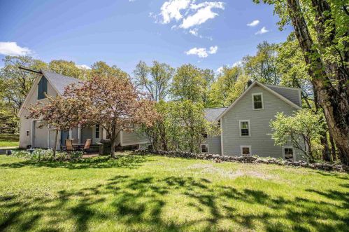 184 Curtis Farm Rd, Wilton, NH 03086-5201