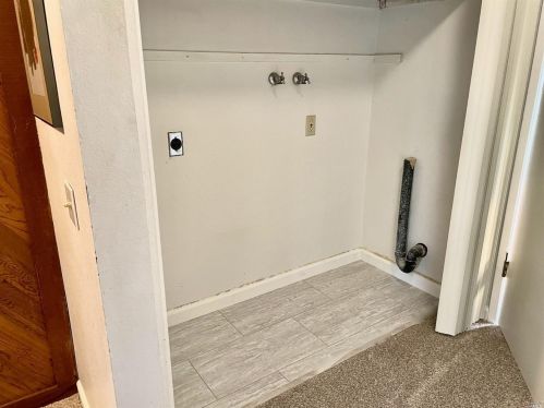 1840 Primavera Dr, Santa Rosa CA  95409-3419 exterior