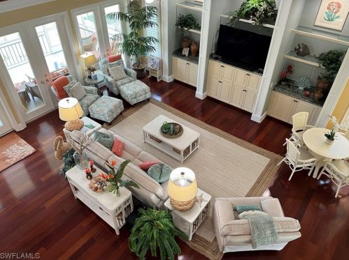 836 Birdie View Pt, Sanibel, FL 33957-4629