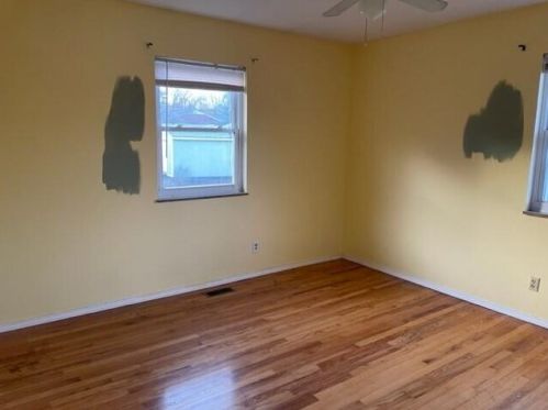 27 Tripoli Ln, Covington KY  41017-9745 exterior