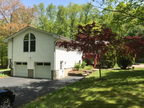 21 Copeley Rd, Fredon, NJ 07860-6580