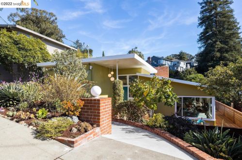 4138 Coolidge Ave, Oakland, CA 94602-3433