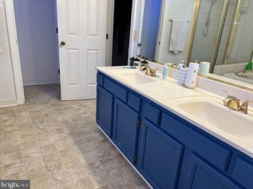 7428 Drew Ln, Fredericksburg VA  22407-6668 exterior