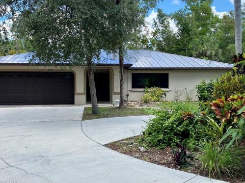 3411 23rd Ave, Naples, FL 34117-6645