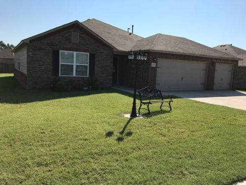 1225 Panther Ln, Sapulpa, OK 74066-6625