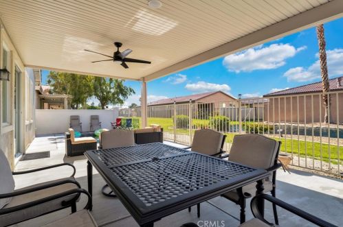 49527 Wayne St, Indio CA  92201-9752 exterior