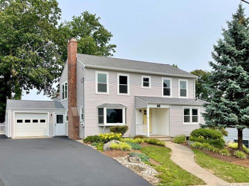 45 Kirkside Ave, Milford CT  06460-5919 exterior