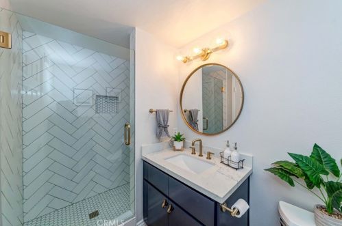 402 Westchester Pl, Fullerton CA  92835-2705 exterior