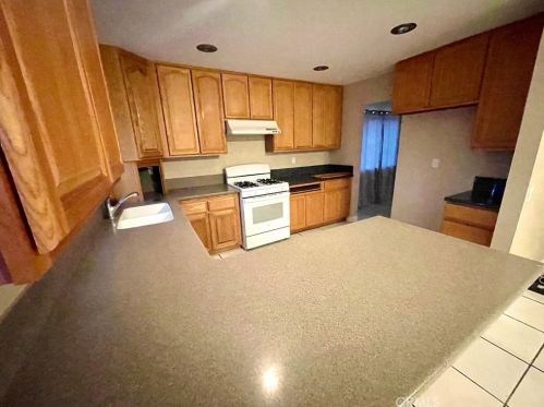 5061 Citadel Ave, San Bernardino CA  92407-4617 exterior