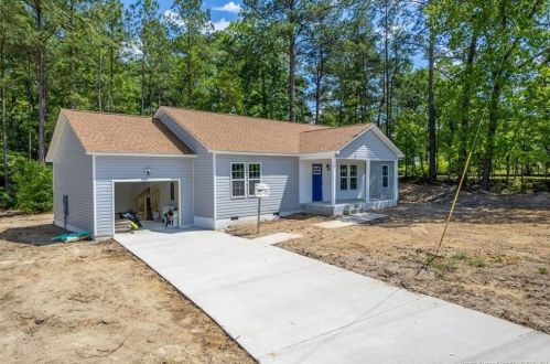 3412 Green Valley Rd, Fayetteville, NC 28311-7600