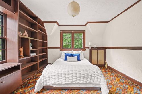 2110 Bascom St, Madison WI  53726-3902 exterior