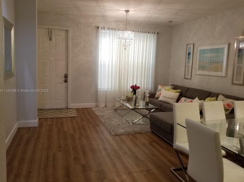 18718 28th St, Hollywood FL  33029-2430 exterior