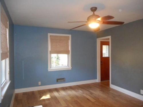 2043 Hulton Rd, Verona, PA 15147-3806