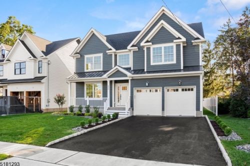 330 Montague Ave, Scotch Plains, NJ 07076-1224