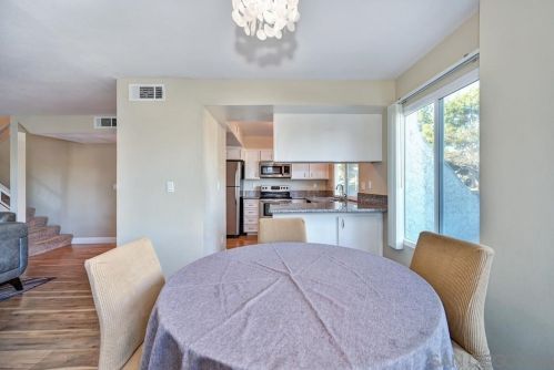 1477 Falcon Ln, El Cajon CA  92020-1426 exterior