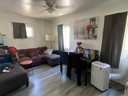 5101 Lindsey Ave, Pico Rivera CA  90660-2732 exterior