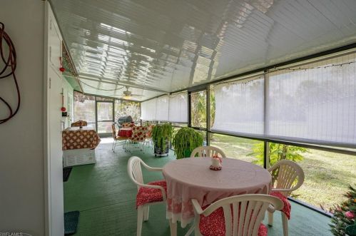 261 17 St, Naples FL 34117-3312 exterior