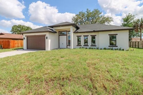 5352 23rd Pl, Naples, FL 34116-6804