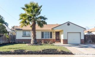345 Powers Ave, Manteca, CA 95336-4012