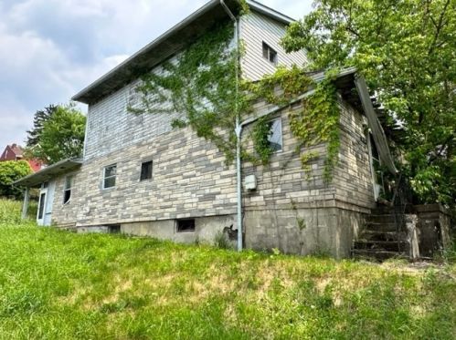 2419 Diehl Ave, Pittsburgh, PA 15210-4333