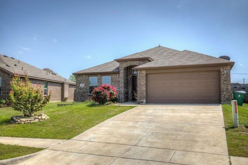 1505 Nathan Cir, Greenville, TX 75402-7606