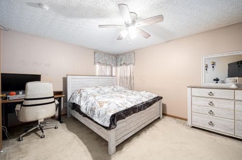 8311 Crete Ln, Blacklick OH  43004-8307 exterior