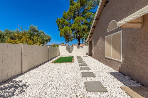 905 Annette Dr, Phoenix AZ 85022-1041 exterior