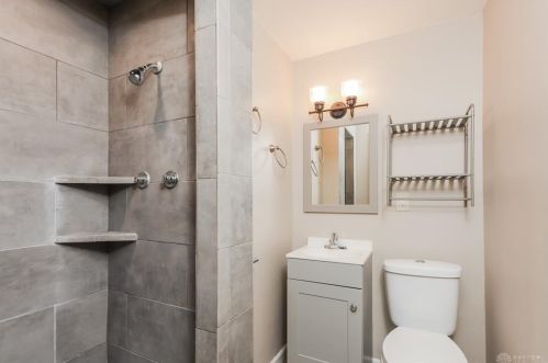 8630 Meadowlark Dr, Franklin OH  45005-4223 exterior