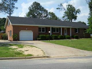 575 Summit Ridge Dr, Chesapeake, VA 23322-3550