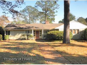 524 Valley Rd, Fayetteville, NC 28305-5231