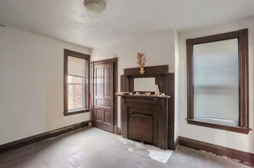 2620 California Ave, Pittsburgh PA 15212-2669 exterior