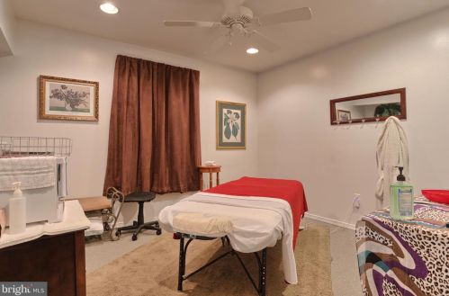 397 Kunkel Ave, Hummelstown PA  17036-9337 exterior