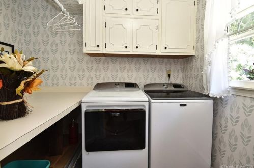 312 Grassy Hill Rd, Lyme CT  06371-3312 exterior