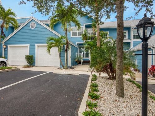 217 Ocean Dunes Cir, Jupiter, FL 33477-9105