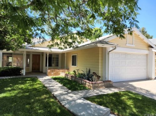 27741 Carnegie Ave, Santa Clarita, CA 91350-1390